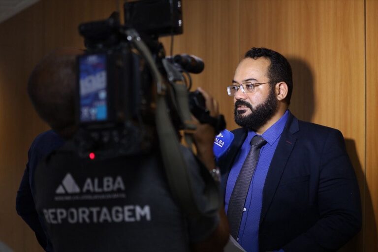 7f5686cb-adab-48cc-927f-f2b32635b75e