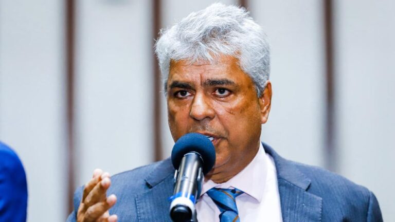 64231-901467-2025-04-28-21-06-33