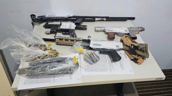 Tiroteio-e-arsenal-de-armas-apreendido-em-Baixa-Grande-696x391