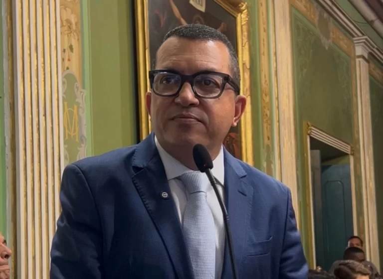 dc9d64f4-4e8b-4284-81fc-89817876cc94